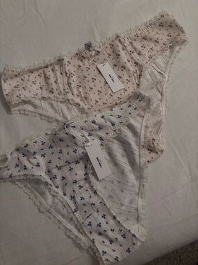 NWT The Cozy Brief and The High Rise Panties (2-Pack)